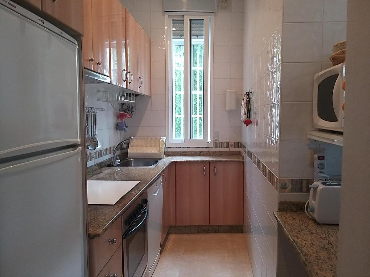 Apartamento Con Pequeno Jardin En El Centro Ferrol Exterior photo