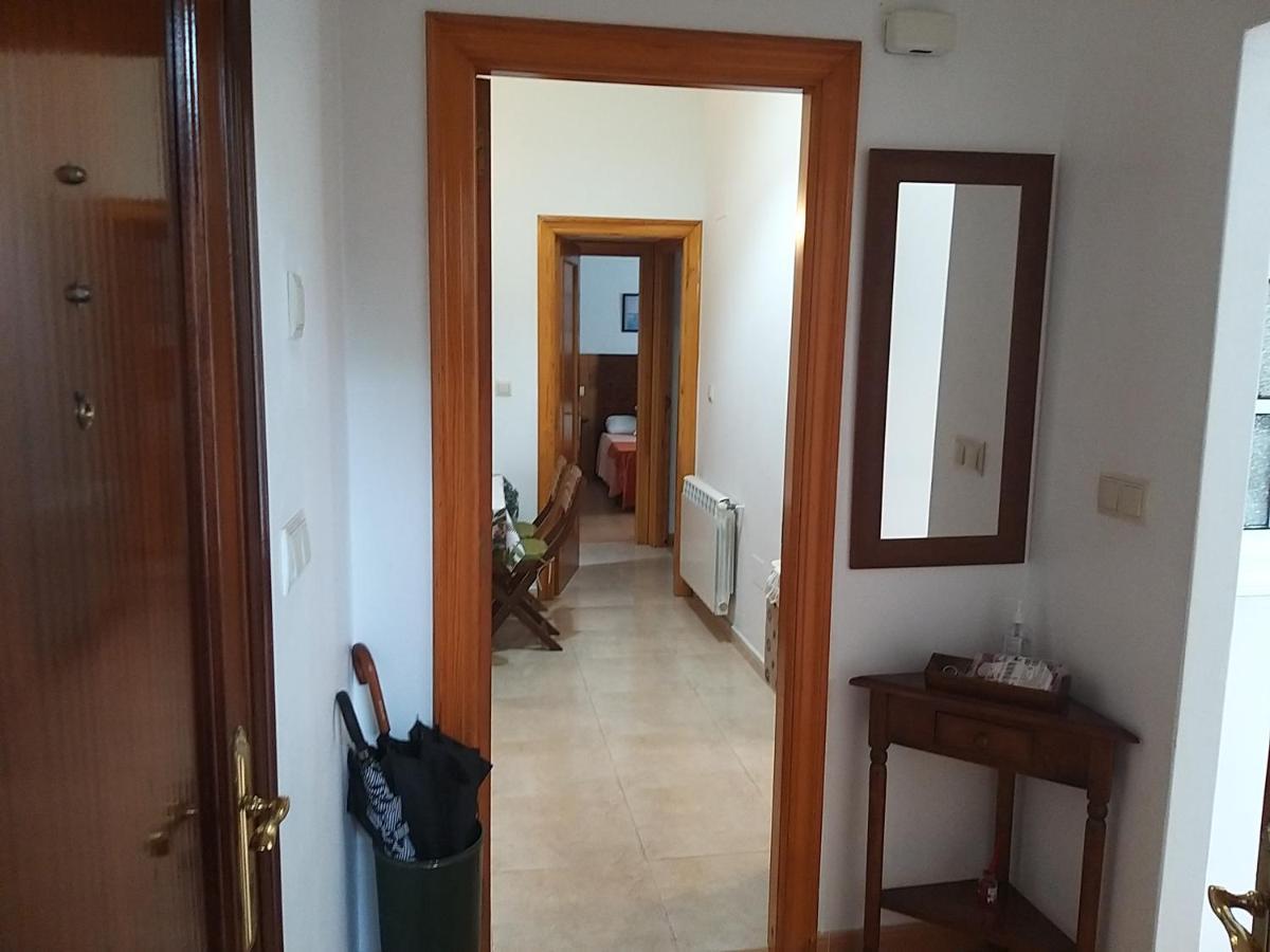 Apartamento Con Pequeno Jardin En El Centro Ferrol Exterior photo